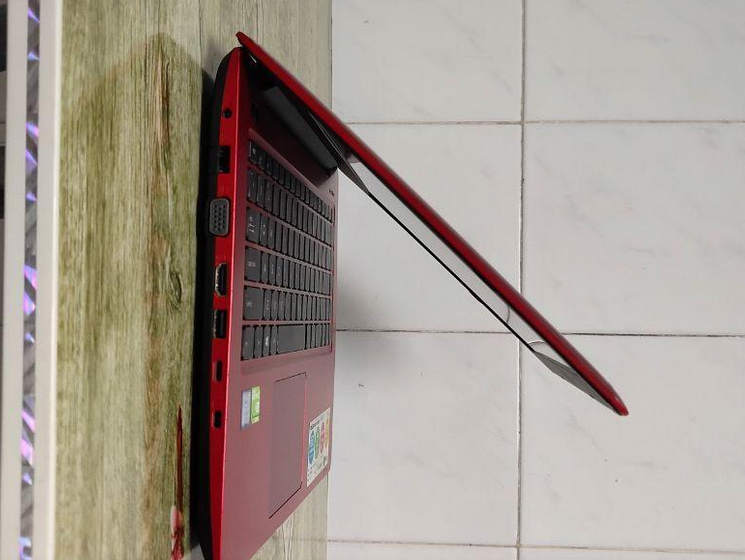 华硕i5 7200 930显卡2g